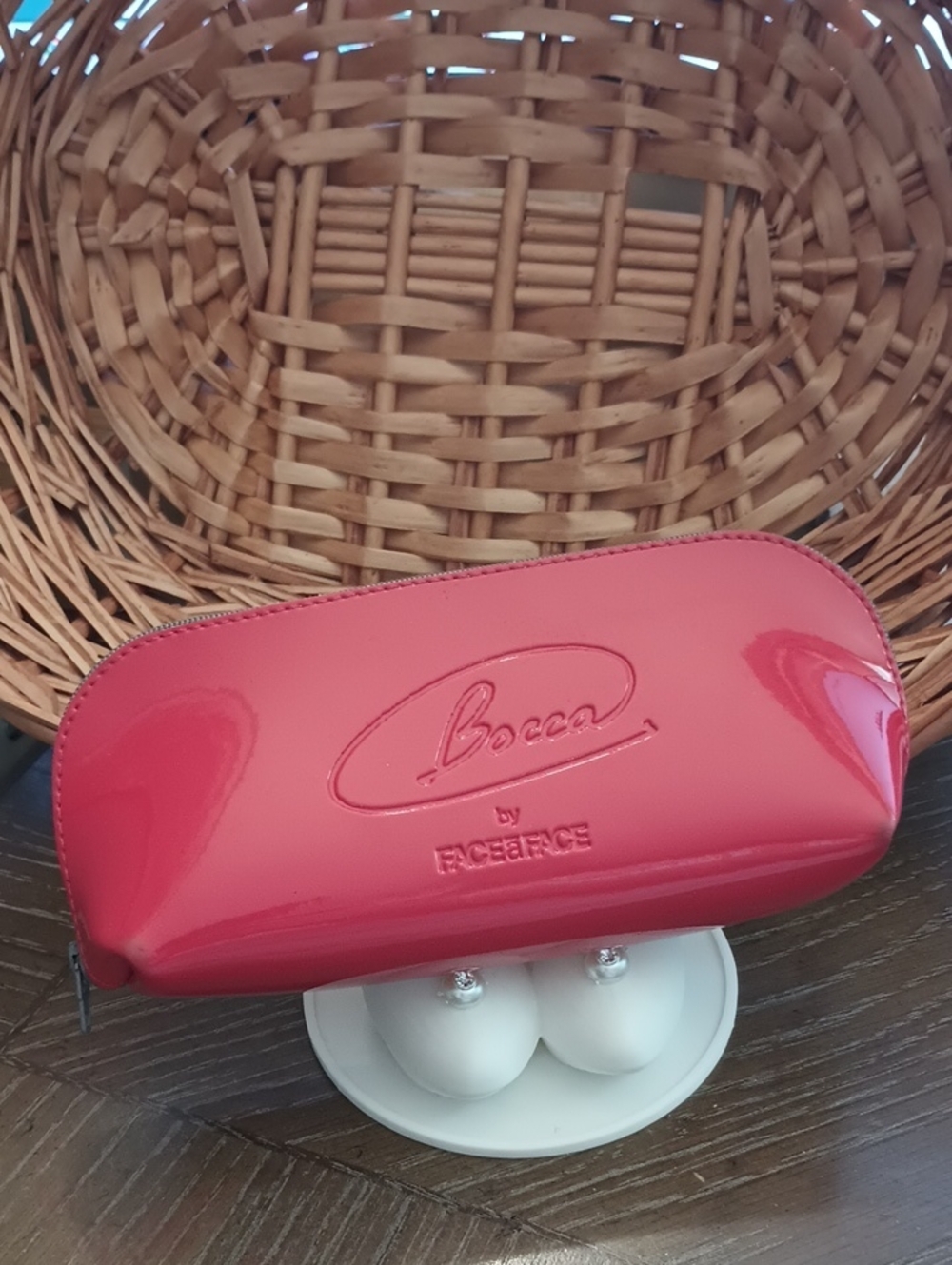 Bocca Red Patent Pouch - Eyeware Or Cosmetics